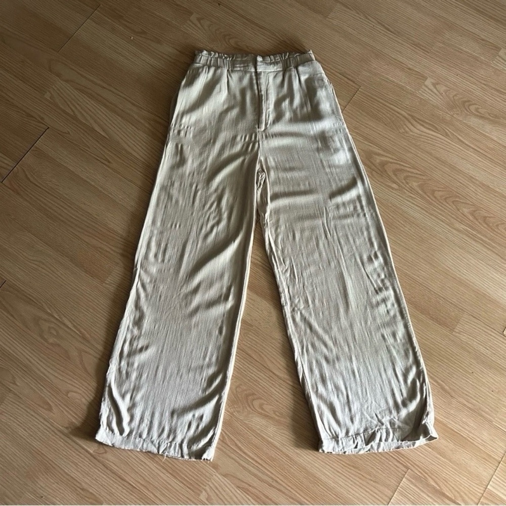 Forever 21 Beige High Rise Wide Leg Casual Pants Medium